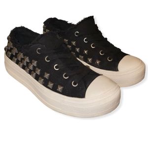 STEVE MADDEN VINNIE BLACK SNEAKERS (Size 6.5)